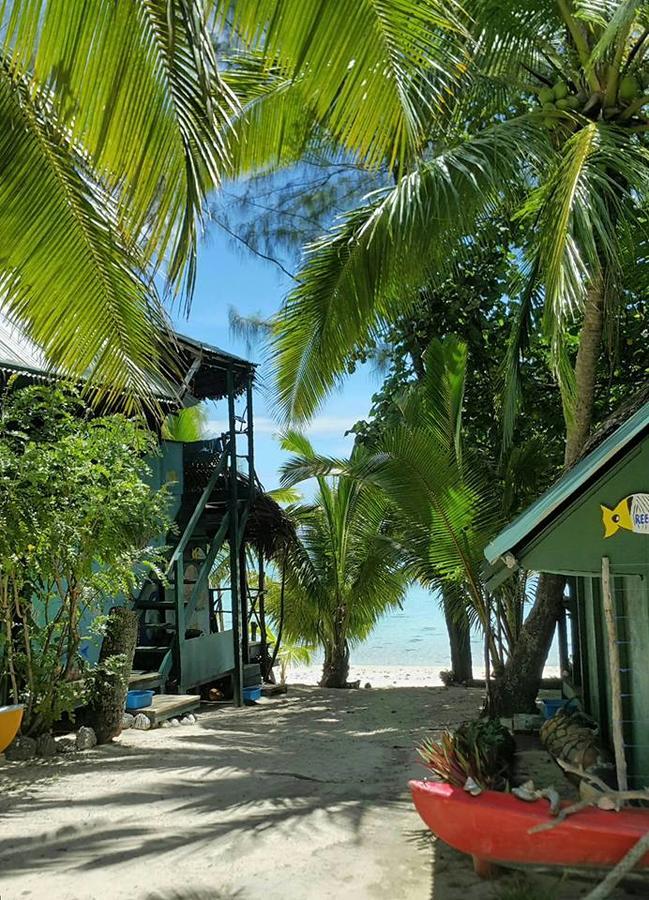 Matriki Beach Huts Arutanga Exterior photo